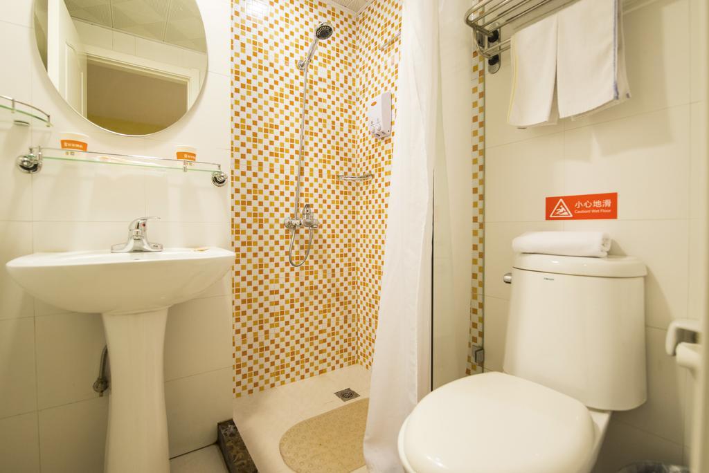 7Days Inn Kunming East Station Juhua Overpass Экстерьер фото