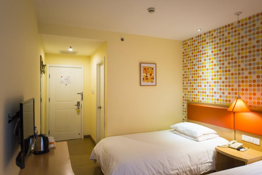 7Days Inn Kunming East Station Juhua Overpass Экстерьер фото