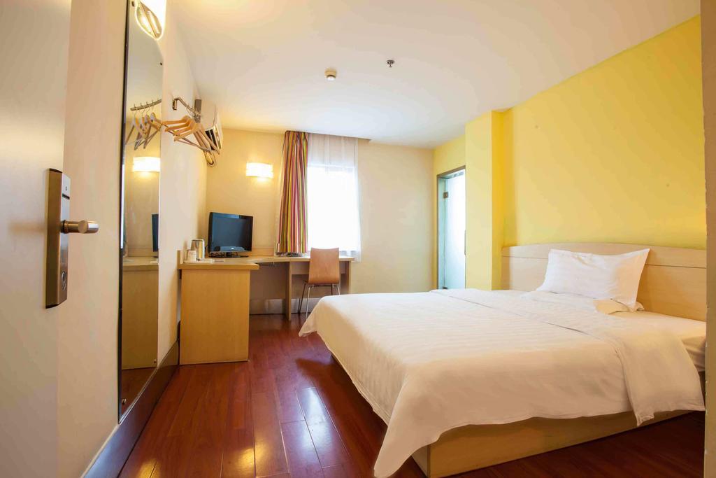 7Days Inn Kunming East Station Juhua Overpass Экстерьер фото